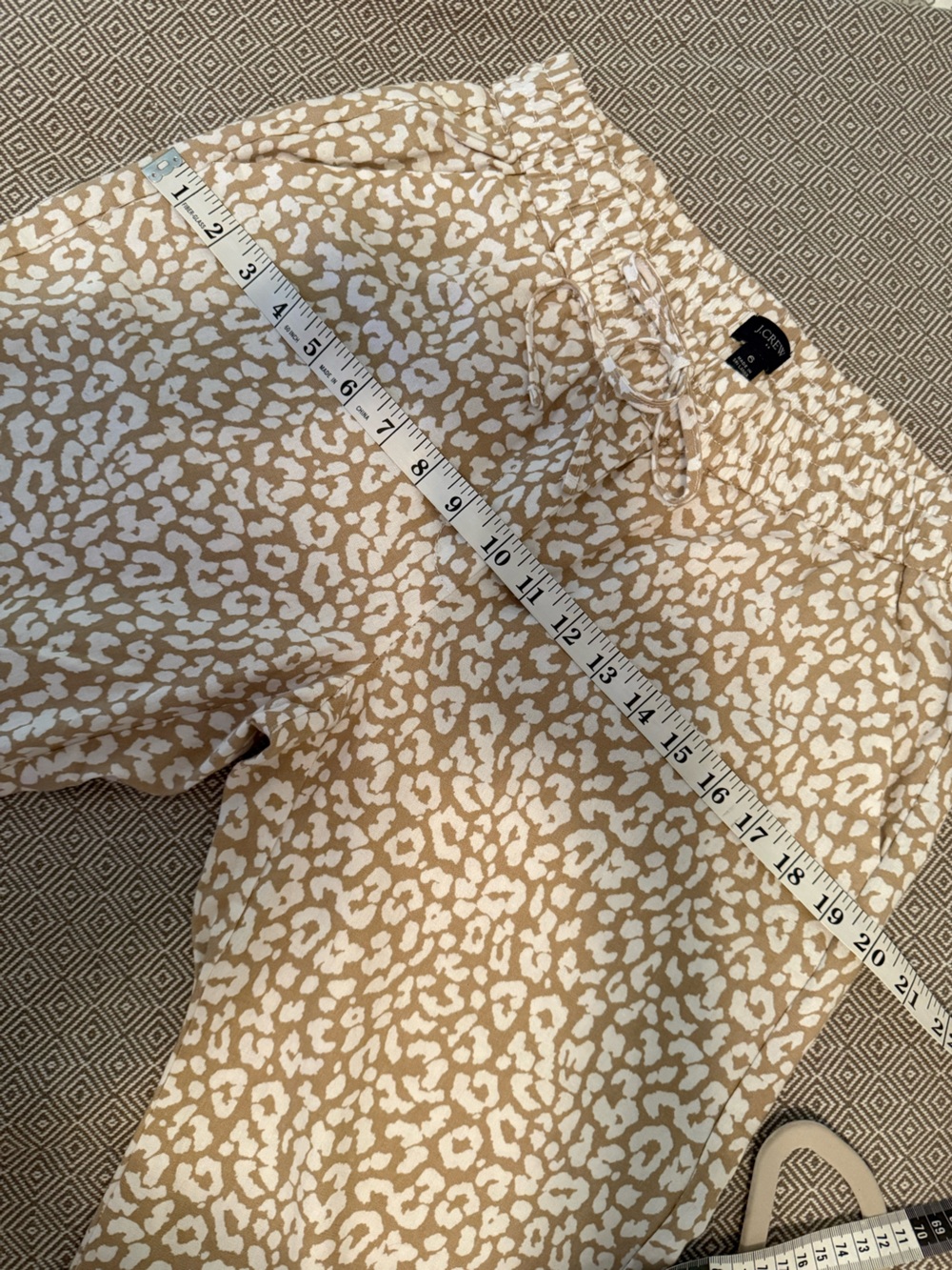 J Crew Beige and White Leopard Print Elastic Waist Pants size 6 - Picture 9 of 12